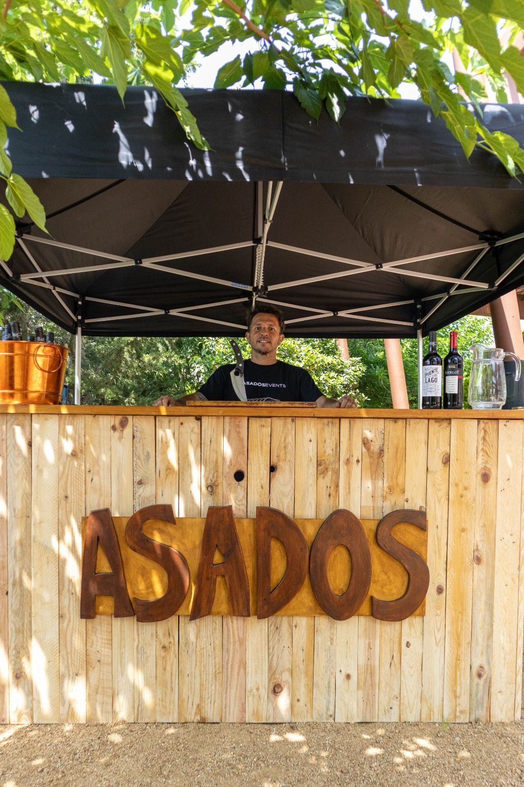 Barra de bebidas ASADOS en evento